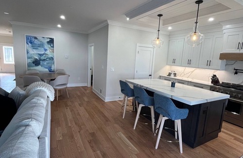 Long Branch House | Salt Air Escape Beautiful house in charming Long Branch