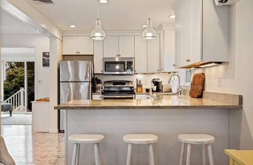 Kennebunkport House | Saltaire at Goose Rocks Beach-Outdoor Shower/BBQ/AC