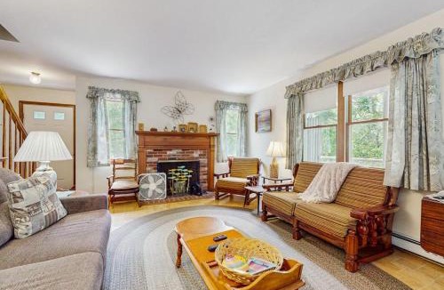 Dennis House | Sandpiper's Saltbox