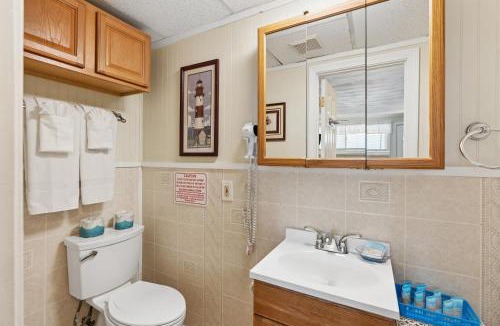 Old Orchard Beach Apartment | Sands Townhouses