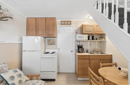 Old Orchard Beach Apartment | Sands Townhouses
