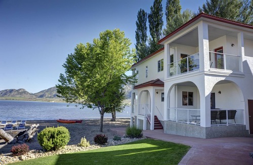 Osoyoos Hotel | Sandy Beach Suites