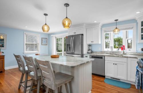 Sagamore Beach House | Sandy Toes Sunset Views at Sagamore Beach