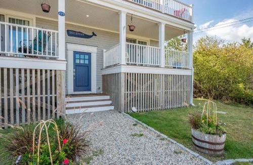 Sagamore Beach House | Sandy Toes Sunset Views at Sagamore Beach