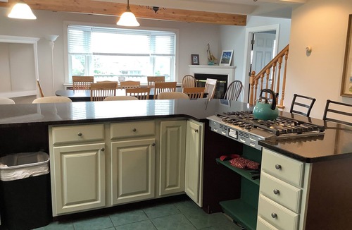 Block Island House | Sandy’s House, A Spacious and Welcoming Multi-family Retreat/Thursday Turnover
