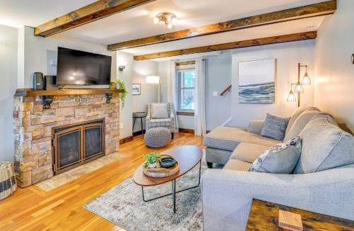 Saratoga Springs House | Saratoga Springs Vacation Rental w/Lake Views!