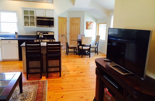 Saugerties House | Saugerties, Woodstock, Hunter, Windham, Catskills, HITS, Hudson Valley Rental