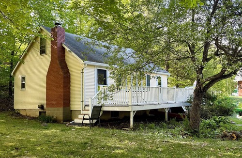 Gilmanton Cottage | Sawyer Lake Loon Call Cottage