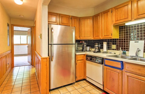Jackson Condo | Scenic Bartlett Home w/Deck - 1 Mi to Storyland!
