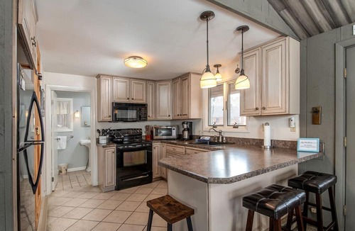 Ludlow Cabin | Scenic Okemo Area Getaway with Mountain Views in Ludlow Vermont