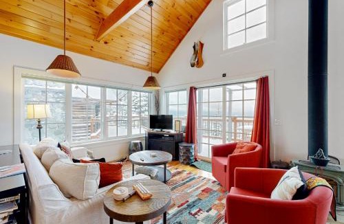 Warren House | Scenic Sourbush