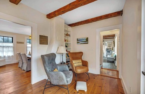 Surry House | Sea Captains Cottage!