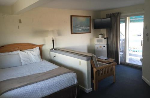 Ocean Park Hotel | Sea Cliff House Motel
