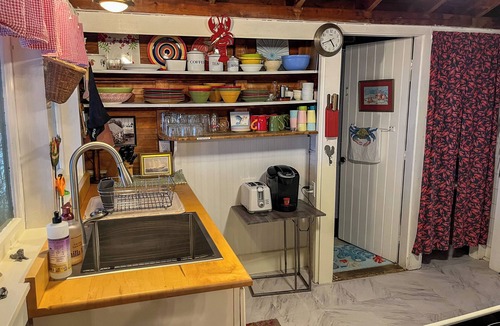 Harpswell Cottage | Sea Salt Cottage: 4 BR, 1 BA Cottage in Harpswell, Sleeps 7