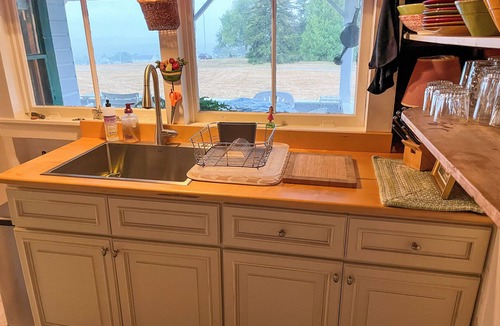 Harpswell Cottage | Sea Salt Cottage: 4 BR, 1 BA Cottage in Harpswell, Sleeps 7