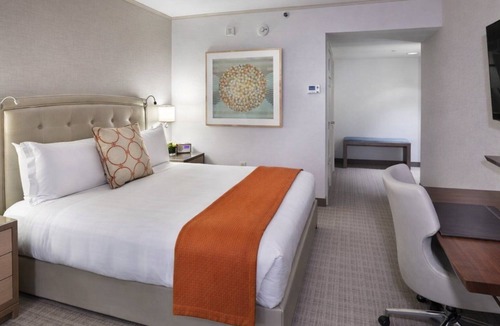 Seaport District Hotel | Seaport Boston | King Harborview | Waterfront Landmark, Logan Access