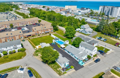 Old Orchard Beach Cottage | Seashell Cottages/JK Rentals - Cottage 1, 2 full beds, 1 twin