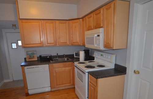 East Haven Cottage | Seaside cottage close to Yale