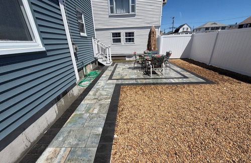 Hampton House | Seaside on I, Soothing 4-bedroom house sleeps 10 with AC in welcoming Hampton