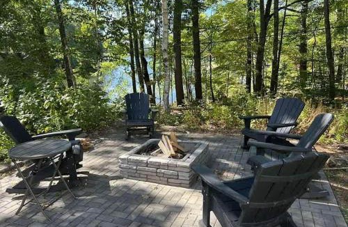North Windham House | Sebago Basin Getaway - An Unforgettable Experience