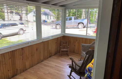 Standish Cabin | Sebago Lake cozy cabin!