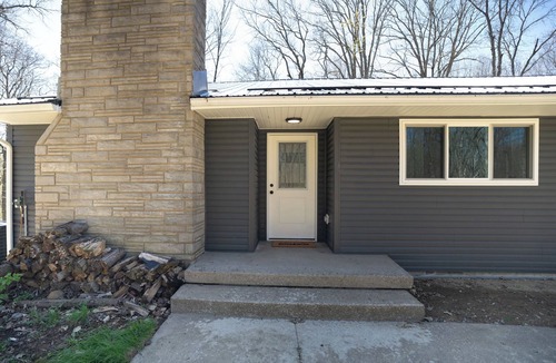 Ellsworth House | Secluded 5BR Retreat w/Hot Tub, Sleeps 10