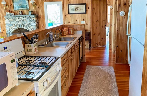 Edgartown House | Secluded Cottage on Several Private Acres, Deck, Fireplace, Walk to Beach!