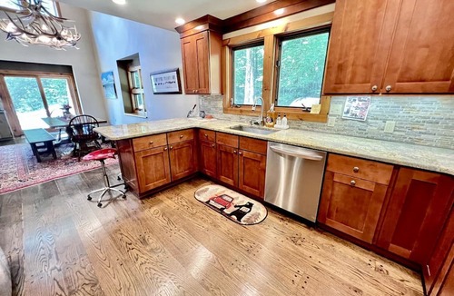 Forest Farms Cottage | Secluded Cottage with Stunning Sights in Winhall, Vermont