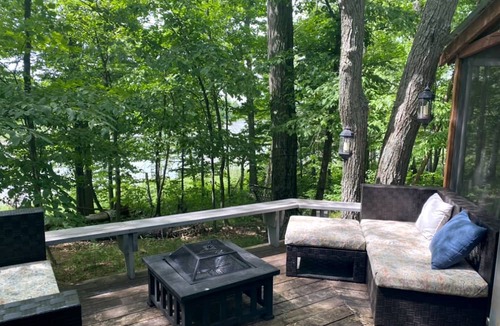 Trent Hills Cabin | Secluded Lakeside Gazebo on Private Lake Surrounded by Nature, Ontario