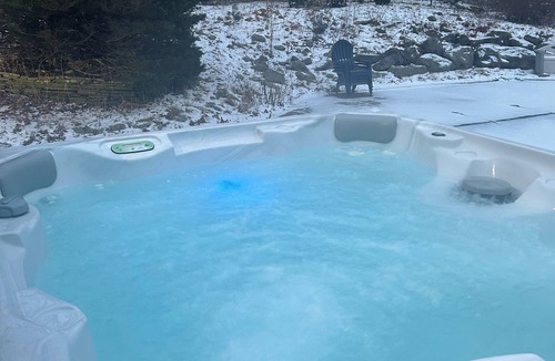 Town of Grafton Ski Chalet | Secluded Luxurious Chalet with heated Pool,Hot Tub, Game Rooms. Pet-Friendly!