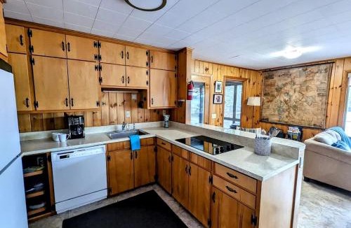 Sullivan House | Secluded Oceanfront Cottage with Wrap-Around Deck near Acadia National Park, Sullivan, Maine