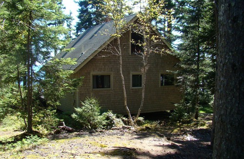 Brooksville Cabin | Secluded Oceanfront Cabin With Private Cove and Beach