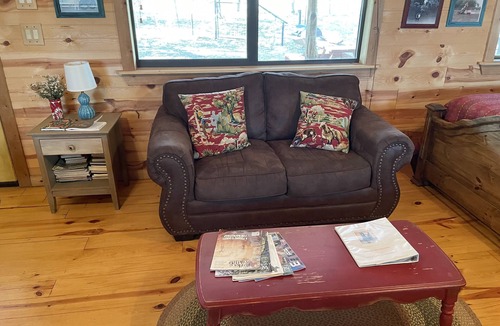 Utopia Cabin | Secluded Ranch Cabin Get Away Between Lost Maples & Garner