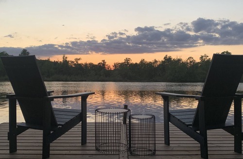 Otonabee-South Monaghan Cottage | Secluded Retreat - 1.5 hours from Toronto, with 300ft of private waterfront!