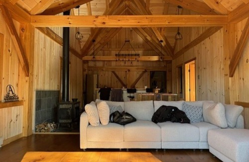 Barndoor Island Cottage | Serene 2-bedroom cottage with detached bunk house for relaxing stays.