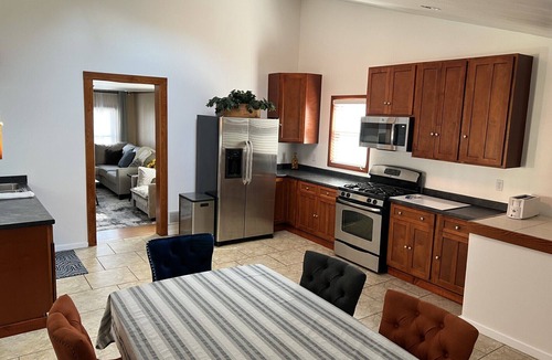 Corning Apartment | Serene 3-Bedroom/1-Bath Apartment in Corning on the Historic Southside Hill