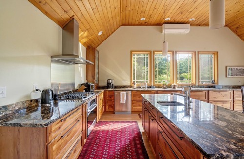 Palenville House | Serene 3-bedroom house in the Catskills