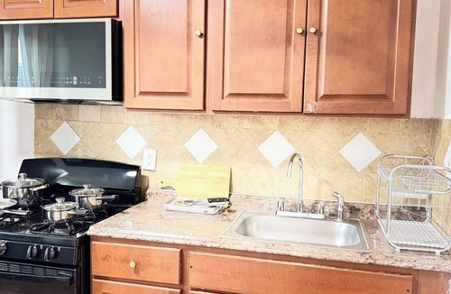 West New York House | Serene 3-bedroom house - Minutes from NYC & Metlife Stadium - World Cup 2026