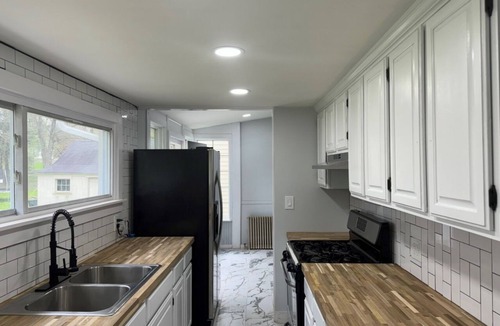 Woodbridge Cottage | Serene Country Cottage