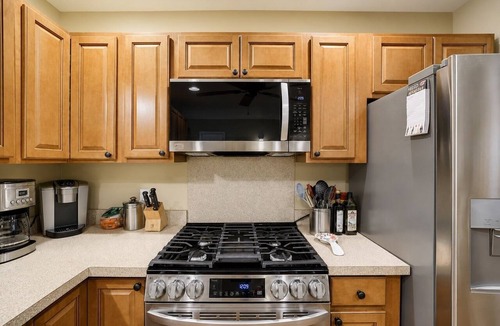 Lackawaxen House | Serenity Cottage Deck, Game Room & Fire Pit near Narrowsburg Masthope