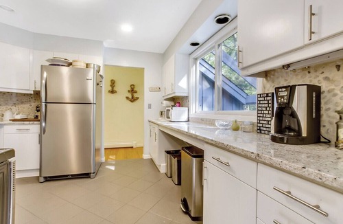 Hay Beach House | Shelter Island Spacious Family Getaway steps from beaches