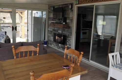 Sherkston House | Sherkston Shores Rental, 30 second walk to the beach. Partial Lake views on deck