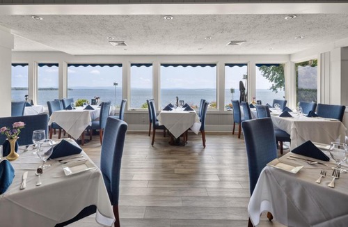 North Hero Hotel | Shore Acres Inn and Restaurant