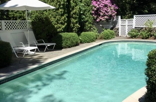 Shoreby Hill House | Shoreby Hill Jamestown Luxury Village Residence. Now booking summer 2026