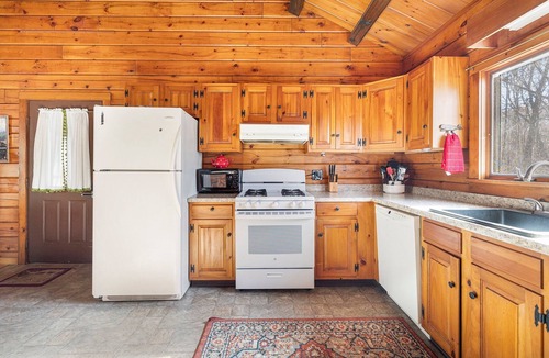 Charlestown Cabin | Shoreline Cabin - trails, beach, lake, salt pond
