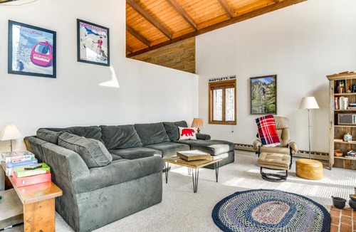 Bartlett House | Ski, Game & Grill: Family Retreat in Glen