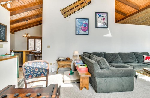 Bartlett House | Ski, Game & Grill: Family Retreat in Glen
