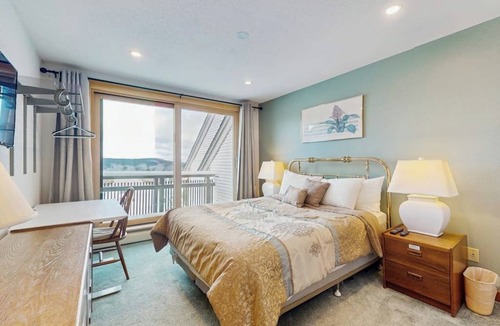 Killington Condo | Ski-In/ski-out condo with views, pool, hot tubs, gym & tennis access