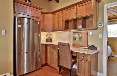 Killington Cabin | Ski-In/Ski-Out Mountain Retreat | 4BR Home at Pico Mountain