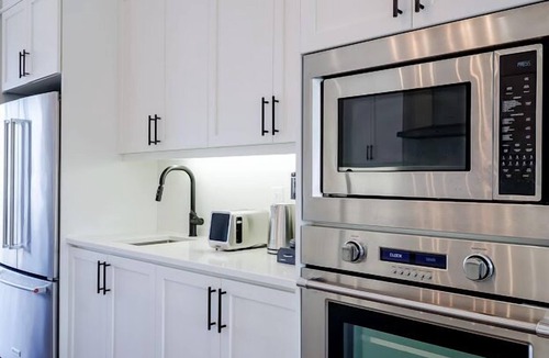 Bowmanville House | Skyline Serenity 4000+ SqFt of Luxury with Rooftop Terrace | Elevator &Lake View